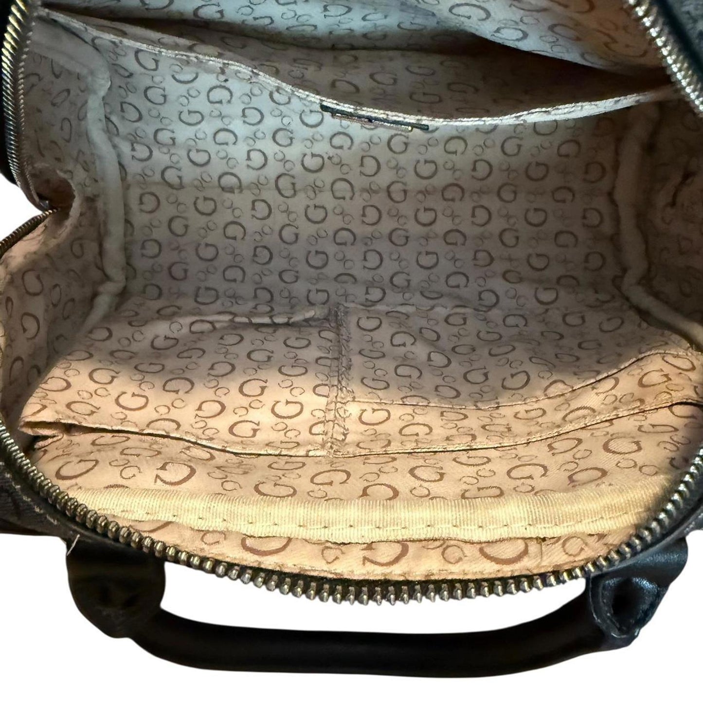 Guess Black Logo Small Satchel 🖤