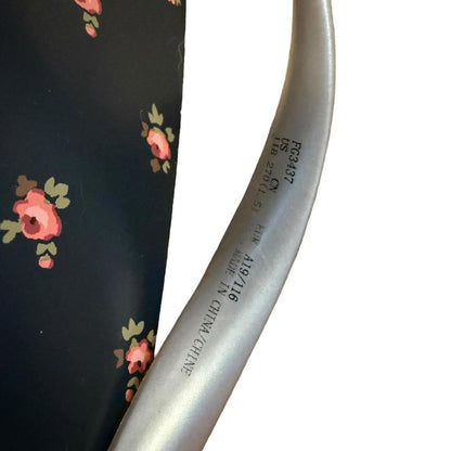 Coach floral flip flops with silver straps 🌸🖤