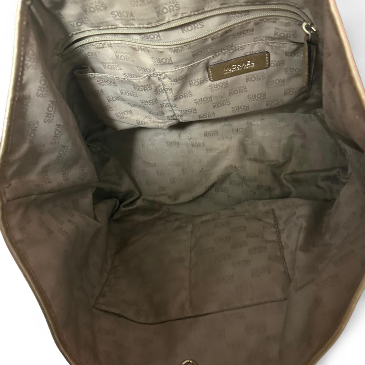 Michael Kors Jet Set Travel Tote – Vanilla/Gold