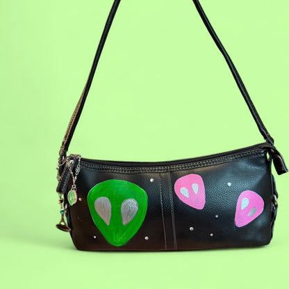 Relic Alien Baguette Bag