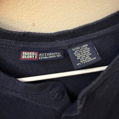 👕 Y2K Vintage Men’s Shirt Bundle – 3 Pieces