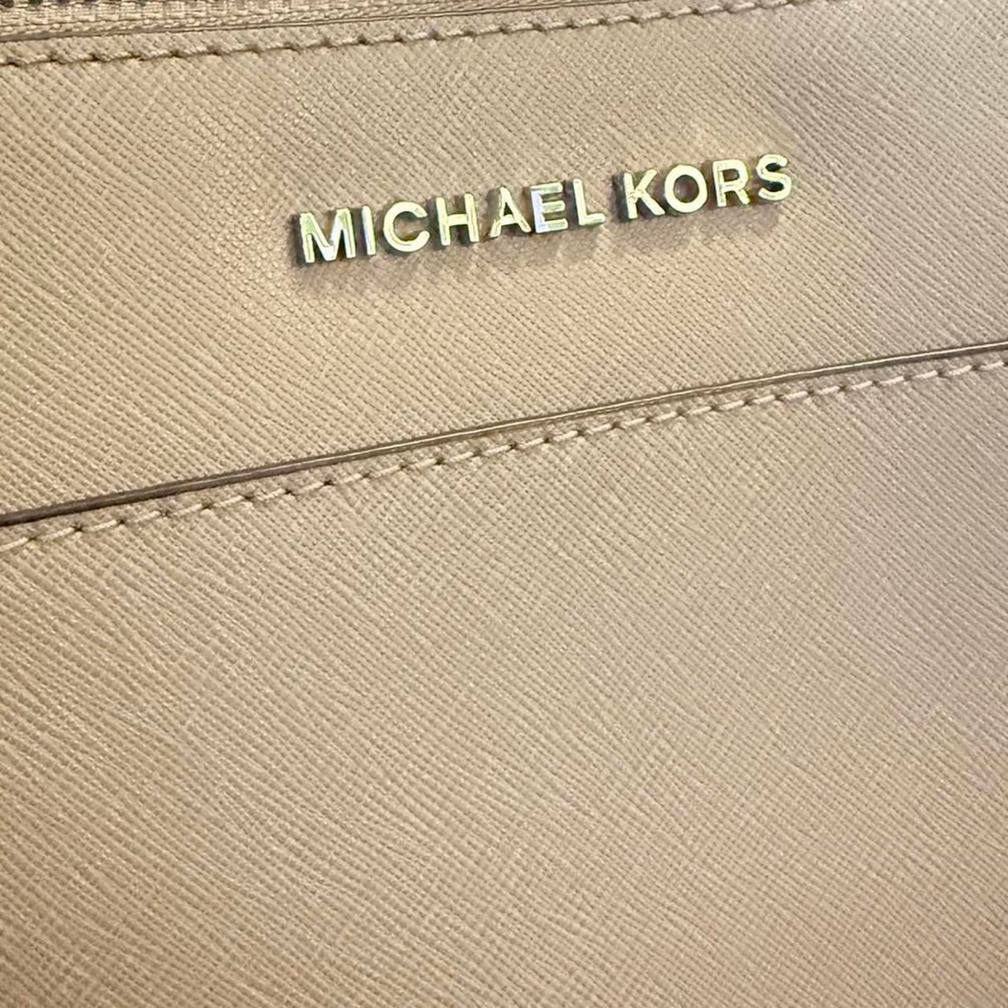 Michael Kors Jet Set Travel Tote 👜