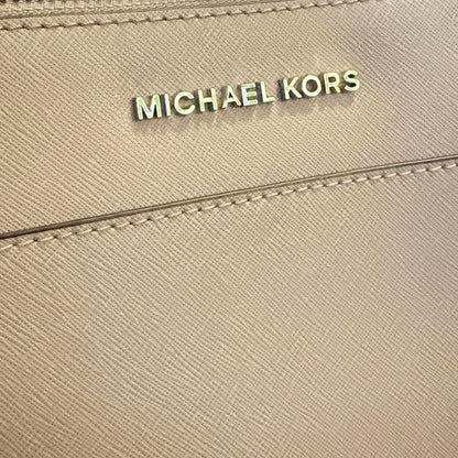 Michael Kors Jet Set Travel Tote 👜